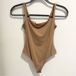 Skims Fits Everybody Square Neck Bodysuit Size Small